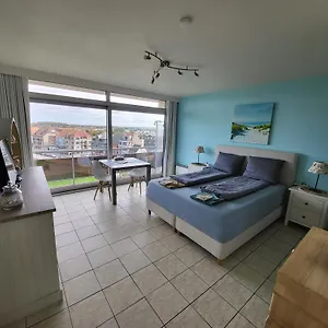 Appartement With Sea View And Panoramic View In, Bredene